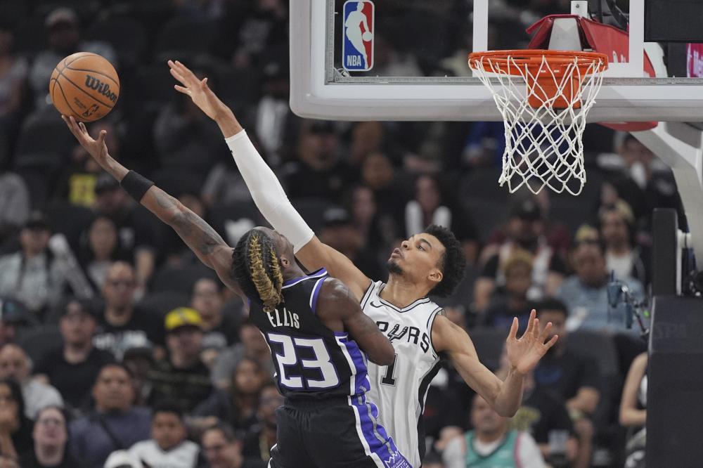 向竞争对手 向竞争对手