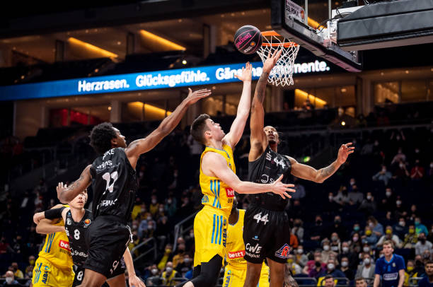 成为球队战 成为球队战