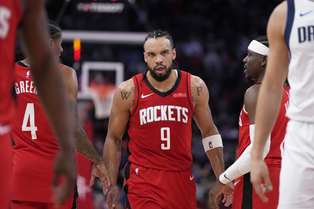 由于一个 由于一个